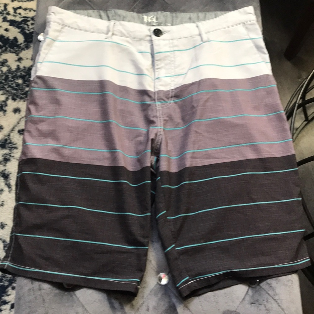 TRGL SHORTS